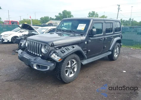 2020 Jeep Wrangler Unlimited Sahara z USA, uszkodzony, nr VIN 1C4HJXEN3LW172750